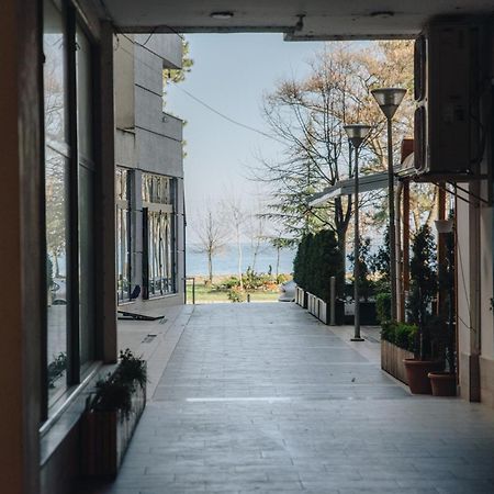 Sun&Moon Ohridlake Apartments Pogradec Eksteriør billede